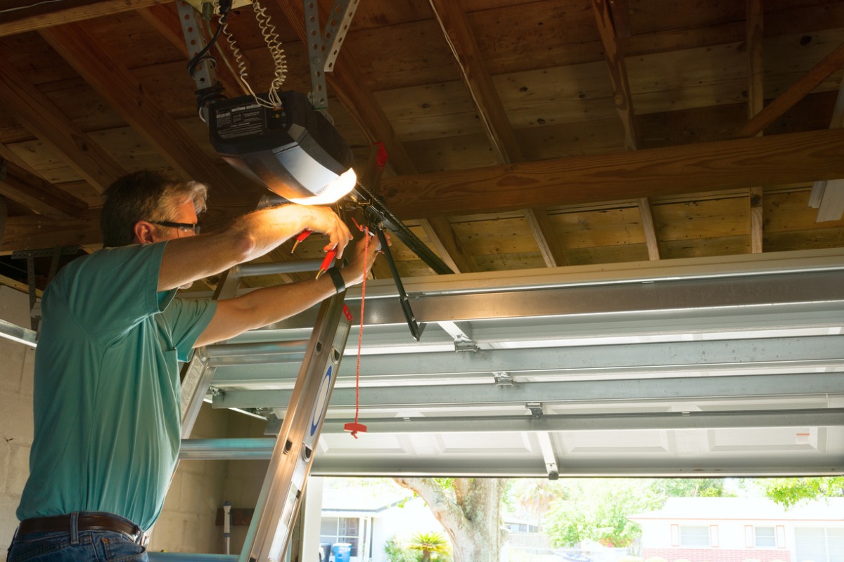 Emergency Garage door repair